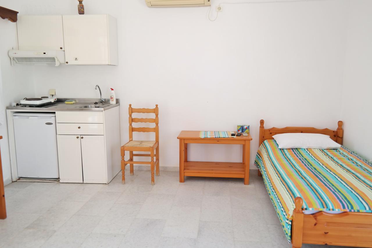 Katerina Suites Agios Prokopios  Exteriör bild