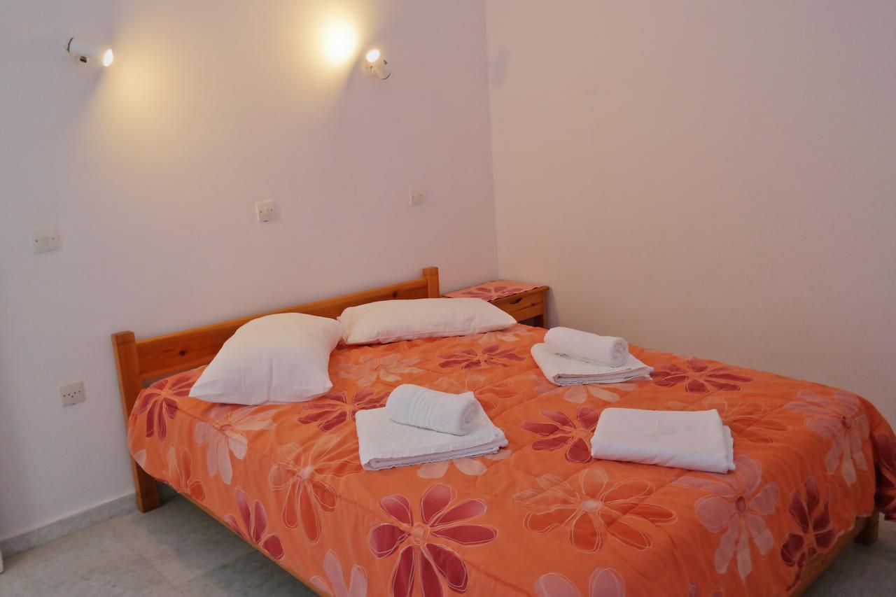 Katerina Suites Agios Prokopios  Exteriör bild