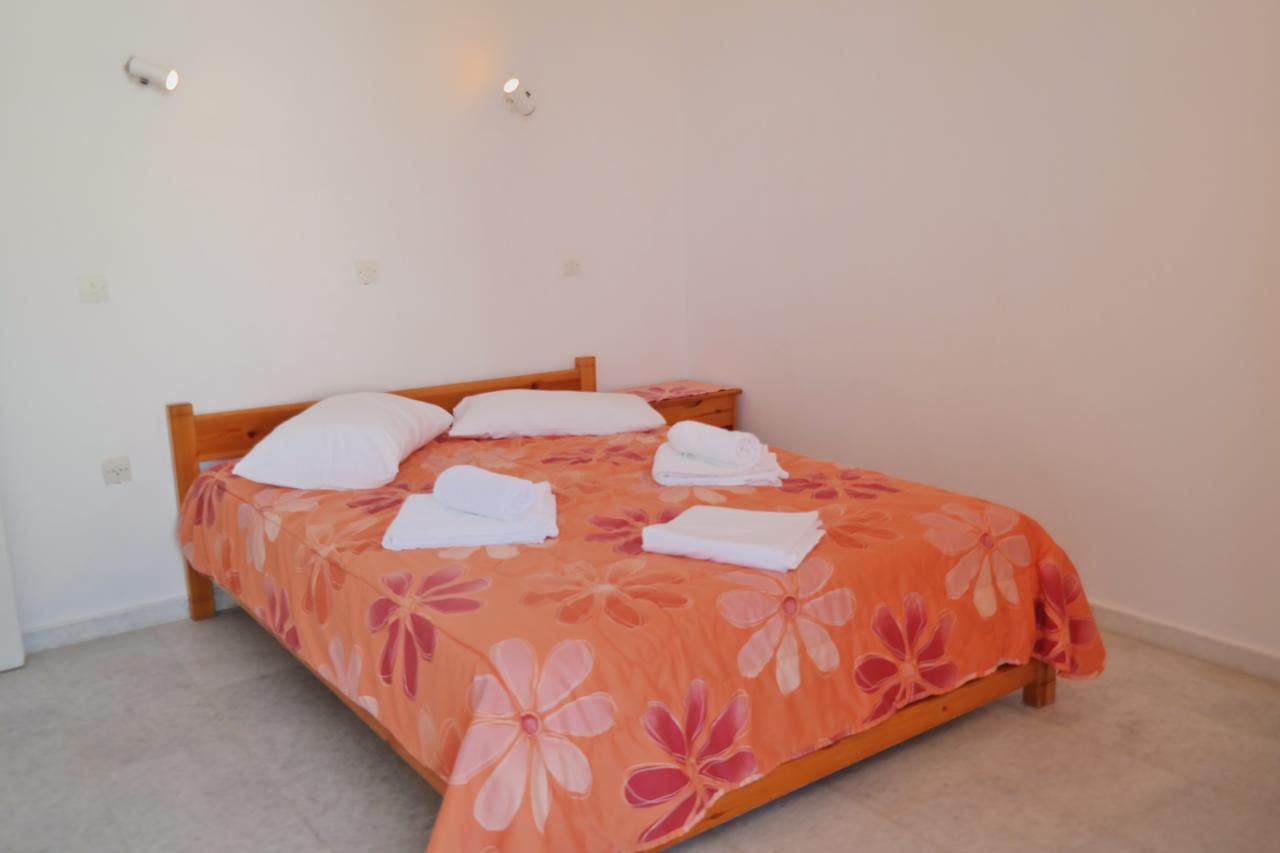 Katerina Suites Agios Prokopios  Exteriör bild